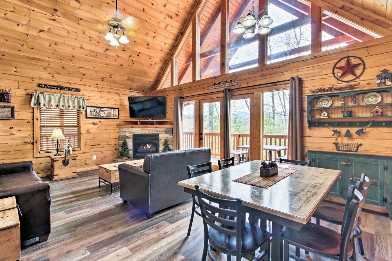 Gatlinburg Mountain Cabin With Grill And Pool Table! Exterior photo